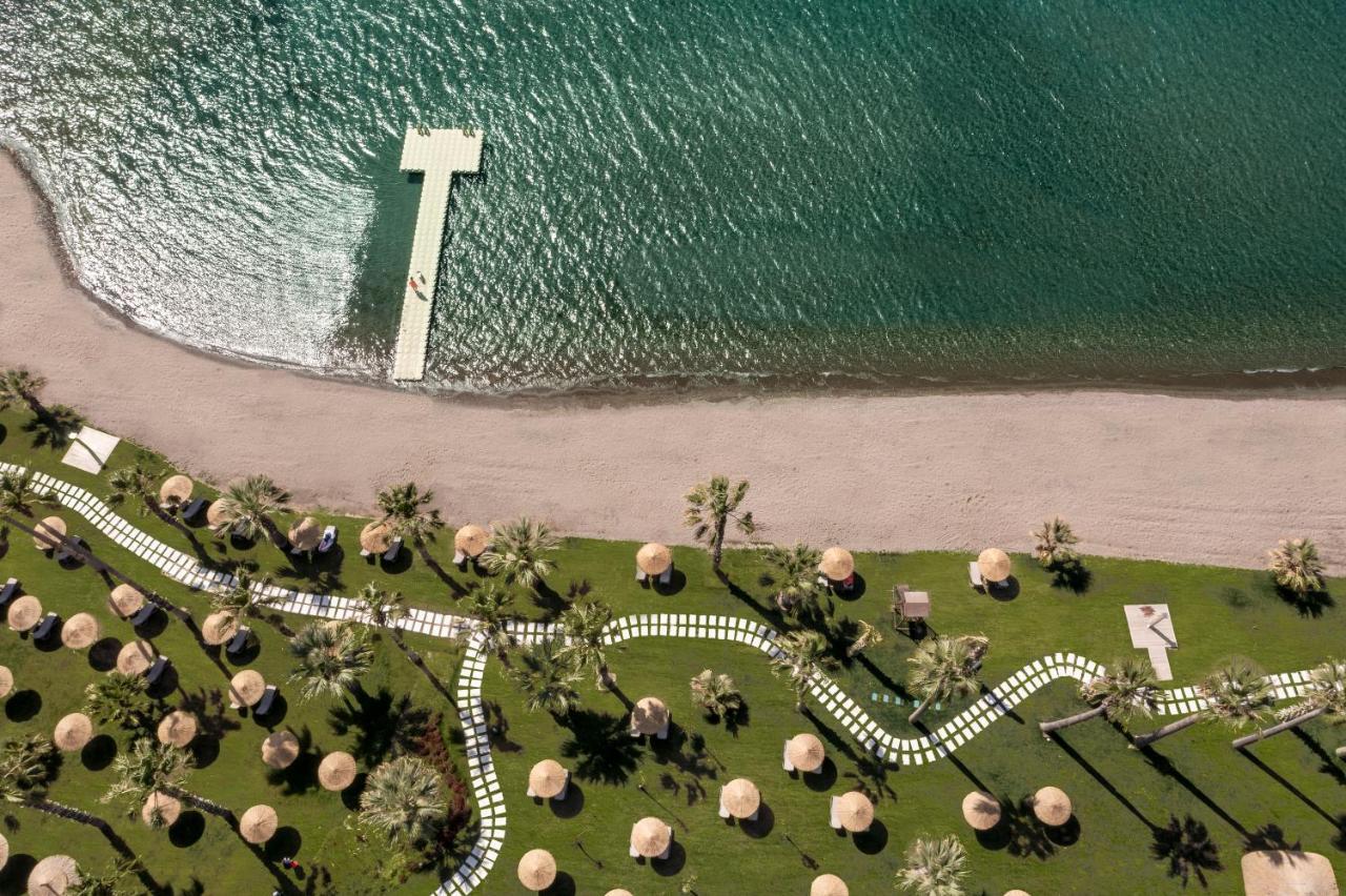 Radisson Collection Hotel, Bodrum Akyarlar Luaran gambar Aerial view of the beach
